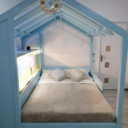 Nemo Apartment